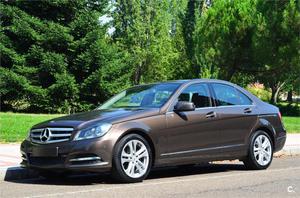 MERCEDES-BENZ Clase C C 180 CDI Blue Efficiency 4p.