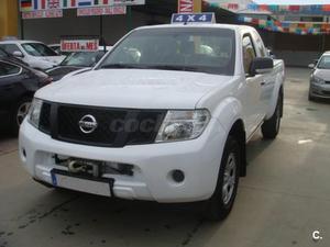 NISSAN Navara 2.5 dCi 144CV FE King Cab 4X4 4p.