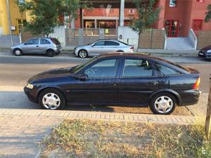 Opel Vectra Comfort v 5p. -01