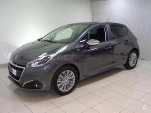 Peugeot p Style 1.6 Bluehdi 75 5p. -17