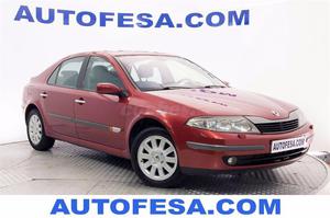 RENAULT Laguna EXPRESSION 2.2DCI 5p.