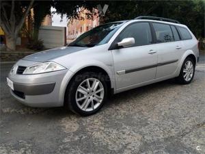 Renault Megane Confort Authentique v 5p. -04