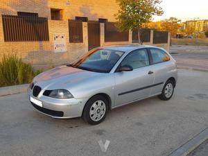 SEAT Ibiza 1.4i 16v 75 CV STELLA -02