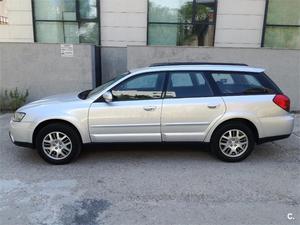 SUBARU Outback 2.5i 5p.