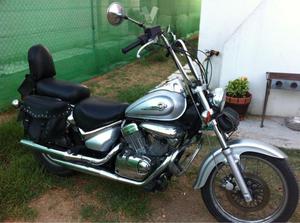 SUZUKI Intruder 