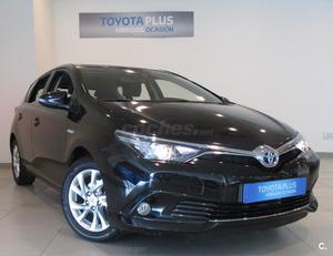 TOYOTA Auris H Hybrid Active 5p.