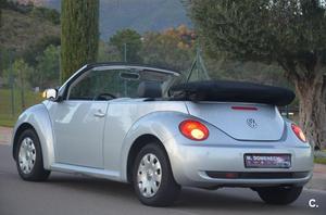 VOLKSWAGEN New Beetle 1.9 TDI Cabriolet 2p.