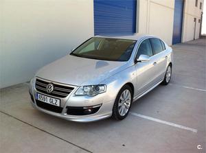 VOLKSWAGEN Passat 2.0 TDI 170cv DPF DSG R Line 4p.