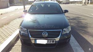 VOLKSWAGEN Passat Variant 2.0 TDI 140cv Highline 5p.