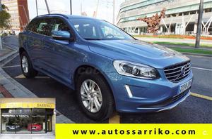 VOLVO XC D3 Momentum Auto 5p.