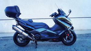 YAMAHA T-Max 530 Iron Max -12