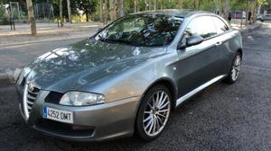 ALFA ROMEO GT 1.9 JTD Distinctive -05