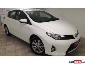 Auris km. de segunda mano