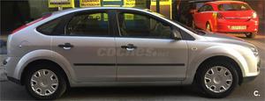 FORD Focus 1.6 Business 5p.