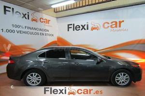 Honda Accord 2.2 Idtec Elegance 4p. -09