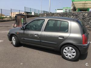 RENAULT Clio 1.6 SI 5p.