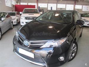 TOYOTA Auris Hybrid Feel 5p.