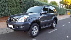 TOYOTA Land Cruiser 3.0 D4D VX 3p.