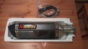 Tubo escape moto Akrapovic