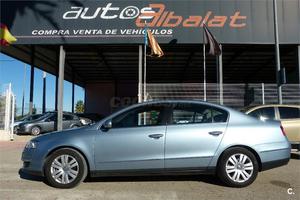 VOLKSWAGEN Passat 2.0 TDI 170cv DPF Highline DSG 4p.