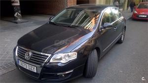 VOLKSWAGEN Passat 2.0 TDI Highline DSG 4p.