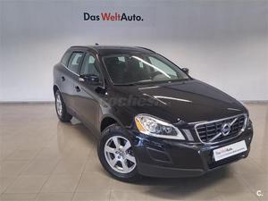 VOLVO XC DRIVe Momentum 5p.