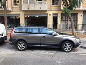 VOLVO XC70 D5 Summum Auto -08