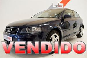 AUDI A3 1.6 FSI Attraction 3p.