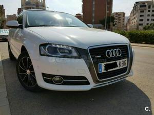 AUDI A3 Sportback 1.6 TDI 105 Stronic Attraction 5p.