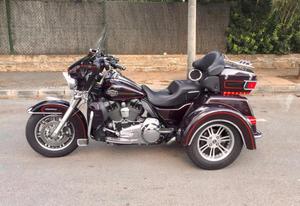 HARLEY DAVIDSON Trike Ultra Classic Limited (