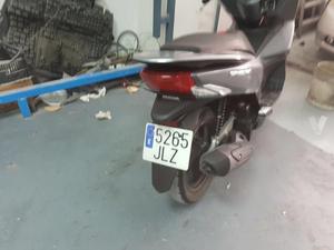 HONDA PCX 125 (modelo actual) -16