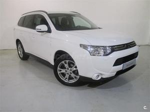 MITSUBISHI Outlander 220 DID Motion 4WD 5p.