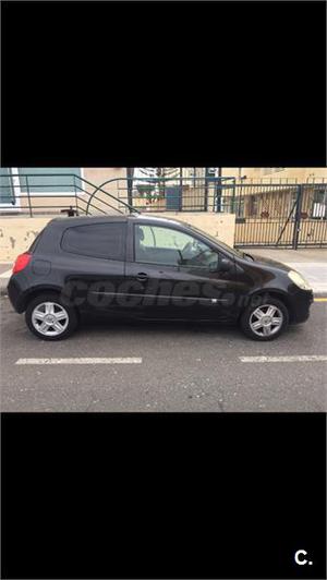 RENAULT Clio Base Authentique 1.2 3p.