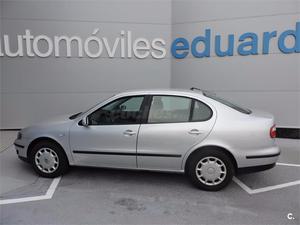 SEAT Toledo 1.6 STELLA 4p.