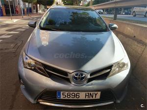 TOYOTA Auris Hybrid Advance 5p.