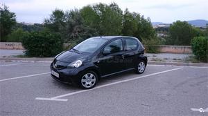 TOYOTA Aygo 1.4D Sound 5p.