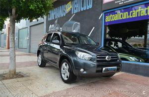 TOYOTA Rav4 2.2 D4D 177cv Premium Cross Sport 5p.