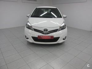 TOYOTA Yaris 100 ACTIVE 5p.