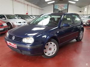 VOLKSWAGEN Golf 1.6 Conceptline 105CV 3p.