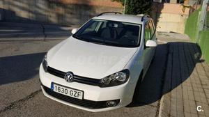 VOLKSWAGEN Golf Variant 1.6 TDI 105cv DPF Advance 5p.