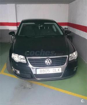 VOLKSWAGEN Passat 2.0 TDI Advance 4p.