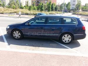 VOLKSWAGEN Passat Variant 2.0 TDI 140cv Highline 5p.