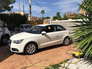 AUDI A1 1.6 TDI 90cv Attraction 3p.