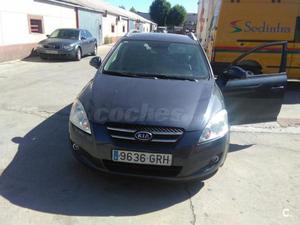 KIA ceed Sporty Wagon 2.0 CRDi Emotion 5p.