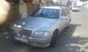 MERCEDES-BENZ Clase C C 250 DT CLASSIC 5p.