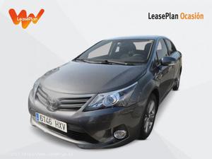 SE VENDE TOYOTA AVENSIS 2.0 D ADVANCE - MADRID - (MADRID)