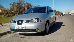 SEAT Cordoba 1.9 TDI 100 CV STYLANCE 4p.