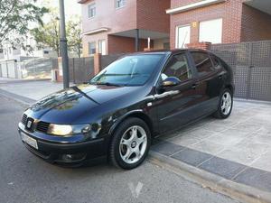 SEAT León 1.9 TDi 130CV SPORT -04