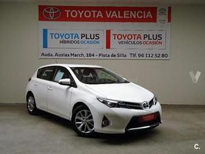 Toyota Auris 120d Active 5p. -13