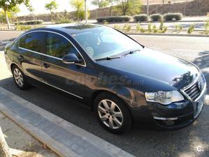 VOLKSWAGEN Passat 2.0 TDI 140cv Sportline 4 Motion 4p.